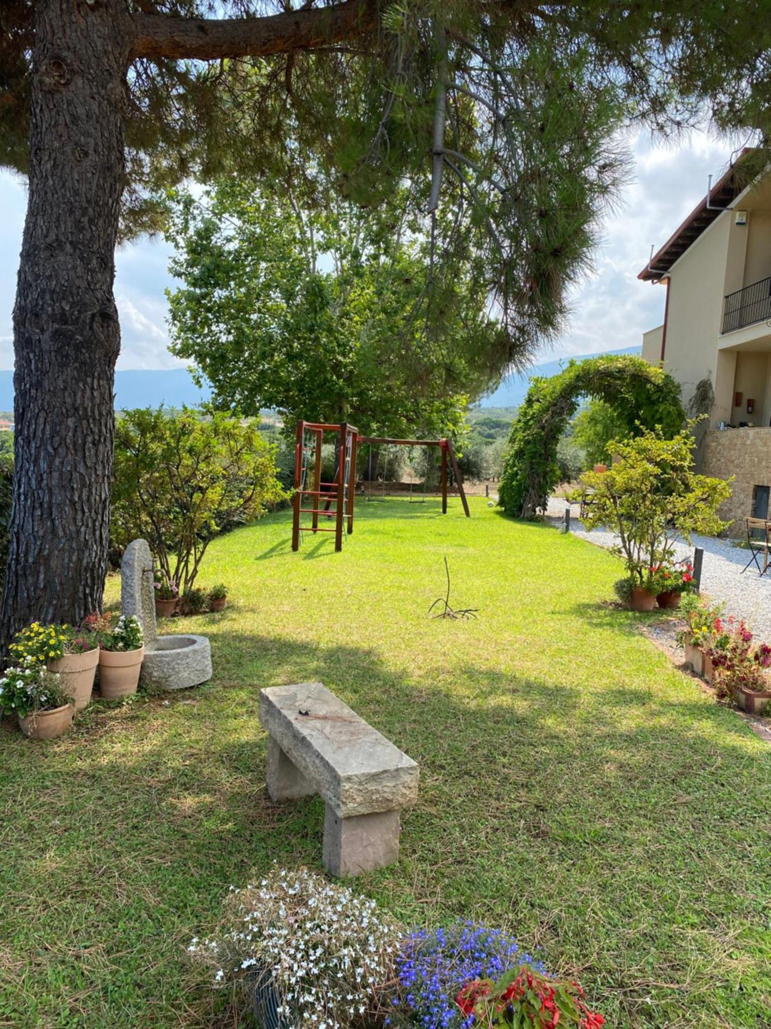 Οlives And Vines All Seasons Villa Litochoro Exterior foto